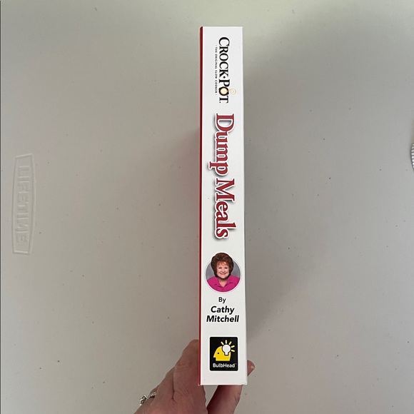 Crock-Pot Dump Meals 5 Ingredients or Less Hardbound Cookbook - New, Unused - Picture 3 of 10